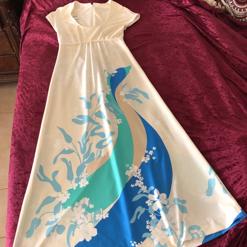 Vintage Hawaiian dress!